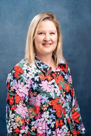 Mej. Nolinda Potgieter Mej. Nolinda Potgieter